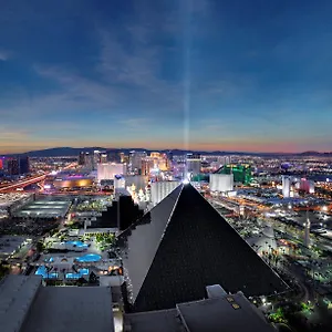 Курортный комплекс Luxor, Лас-Вегас